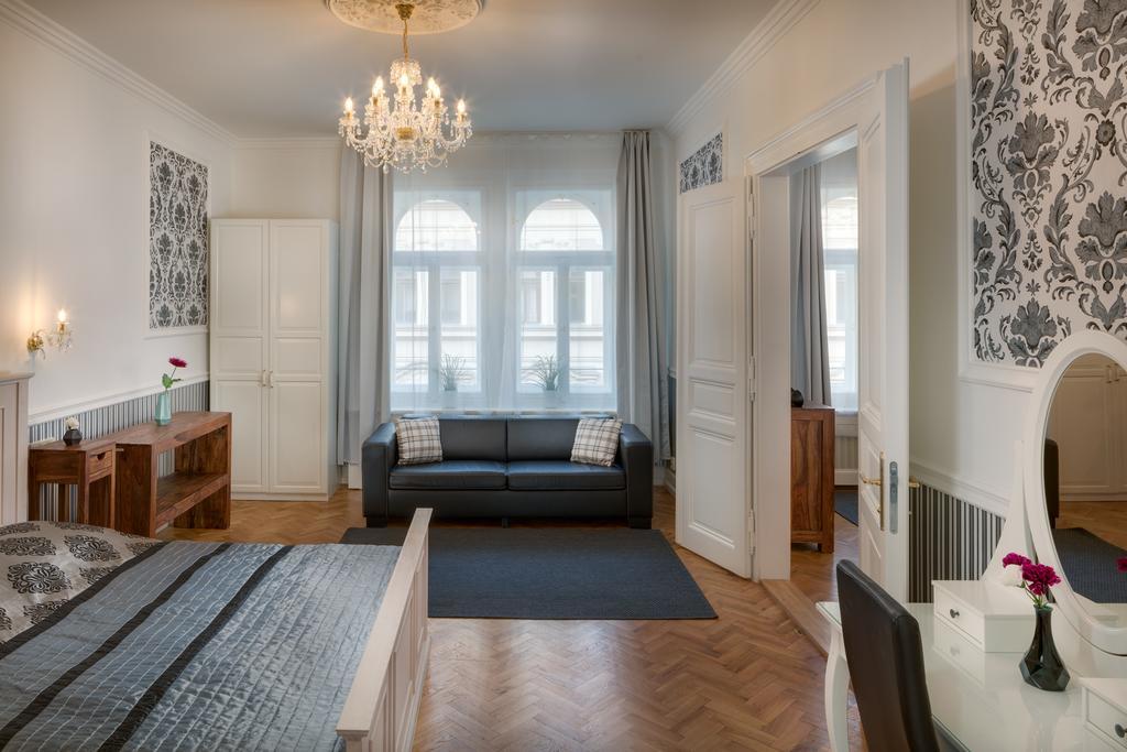 Veleslavinova - Old Town Apartment Прага Екстериор снимка