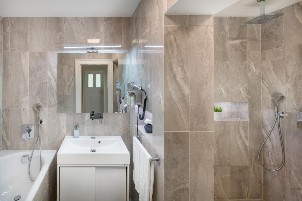 Veleslavinova - Old Town Apartment Прага Екстериор снимка
