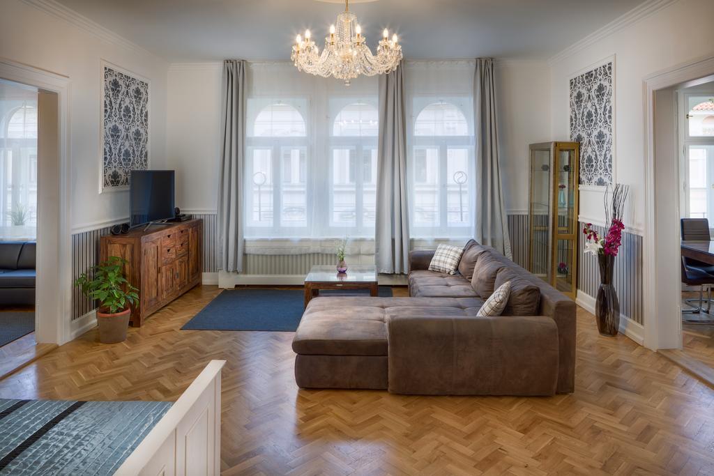 Veleslavinova - Old Town Apartment Прага Екстериор снимка
